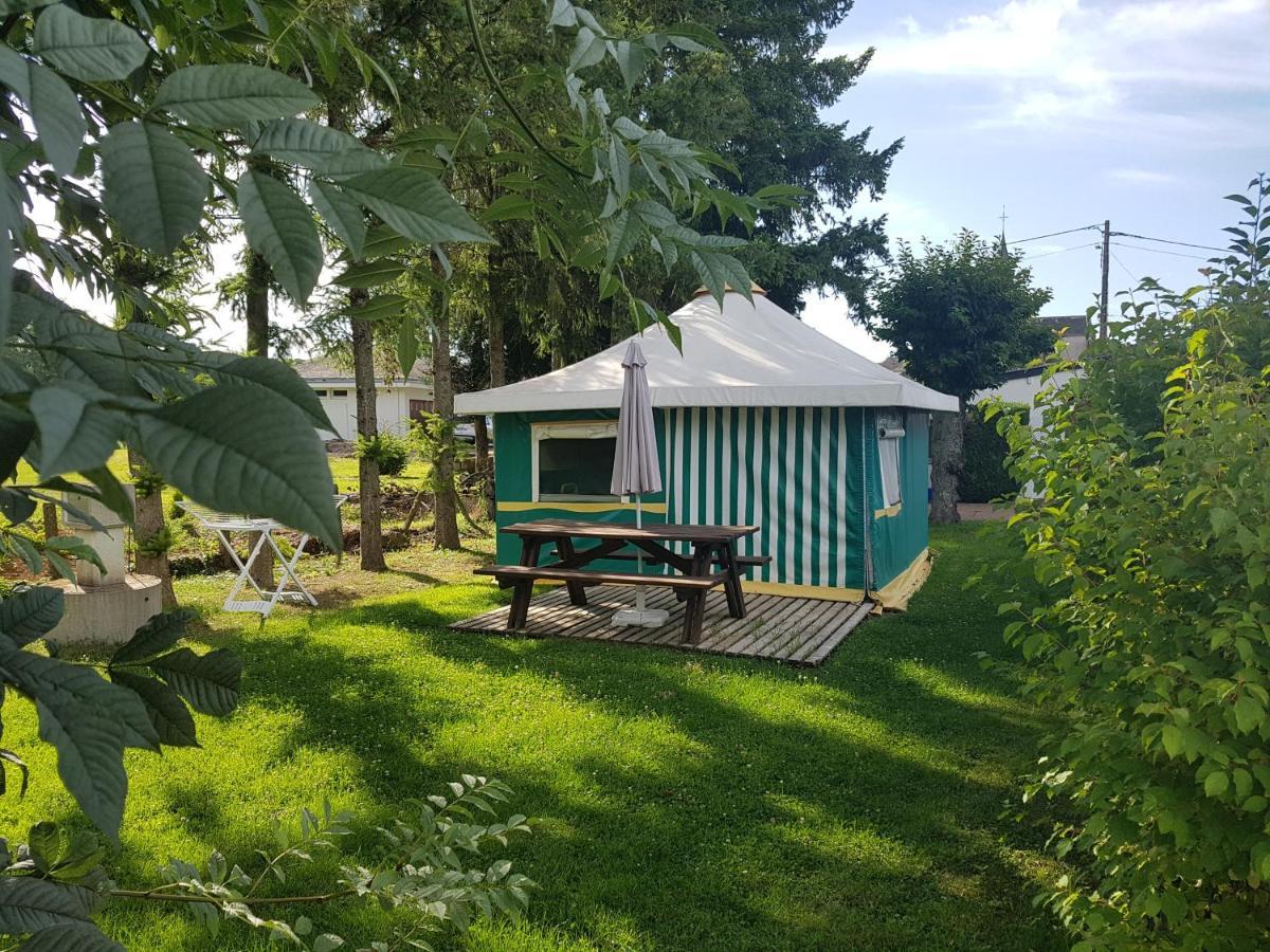Camping Les Roulottes Du Bazois Hotel Chatillon-en-Bazois Exterior photo