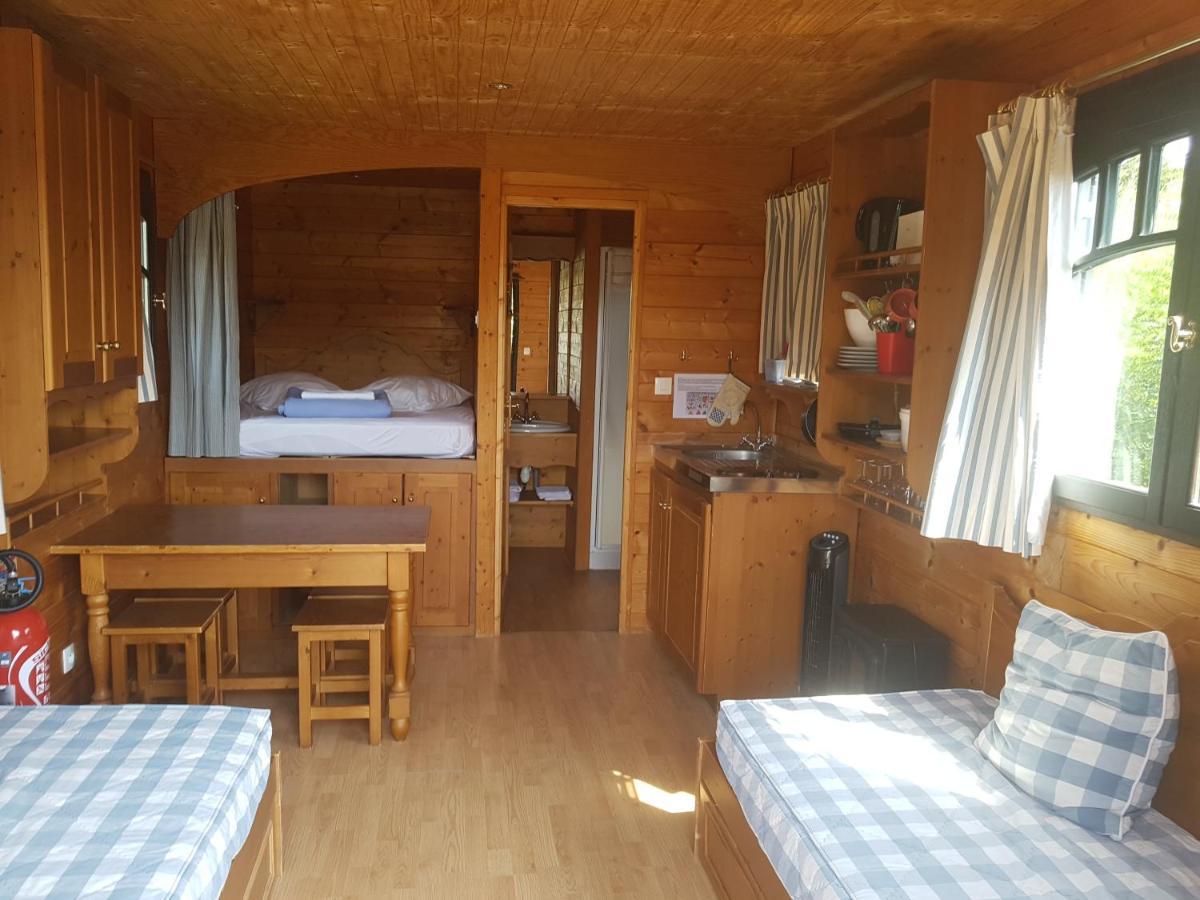 Camping Les Roulottes Du Bazois Hotel Chatillon-en-Bazois Exterior photo